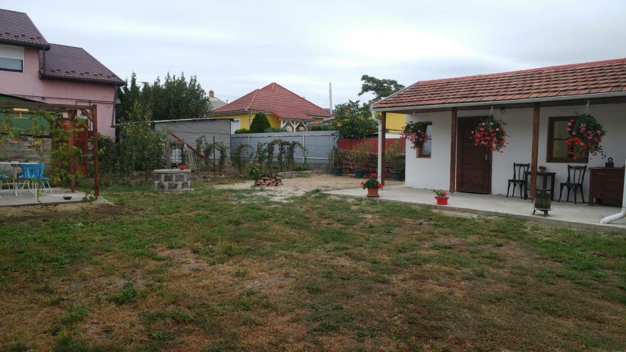 ONCSA Vendégház Gyöngyös Exterior foto
